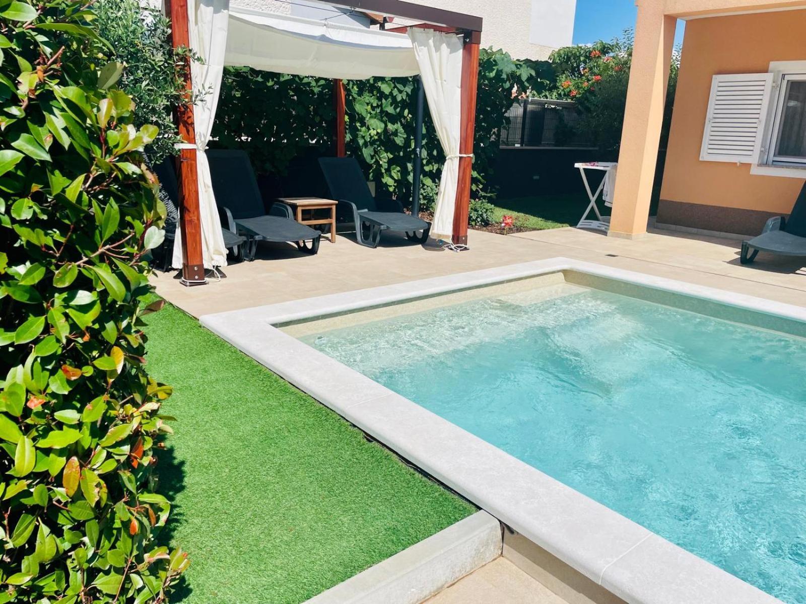 Boutique Apartment With Private Pool For Your Exclusive Use Novigrad (Istria) Exterior foto